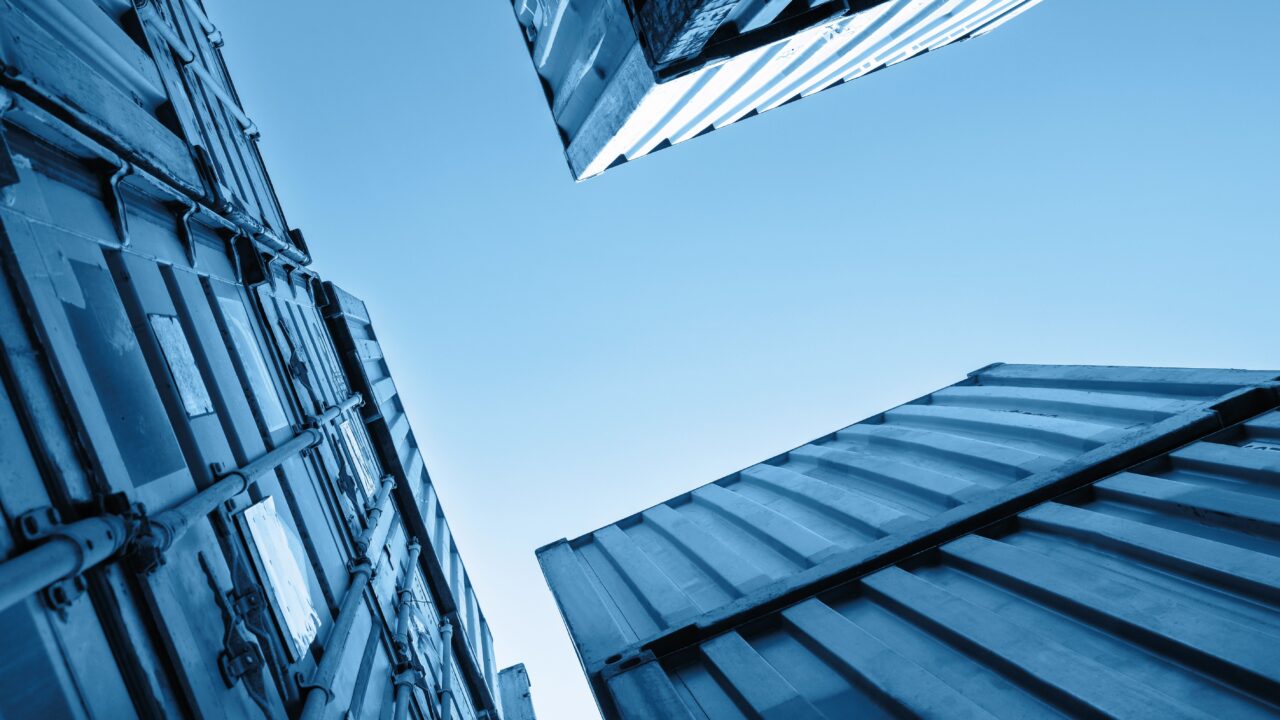 KWH Logistics COMPREHENSIVE, SMART AND EFFICIENT OVERALL LOGISTICS SERVICES