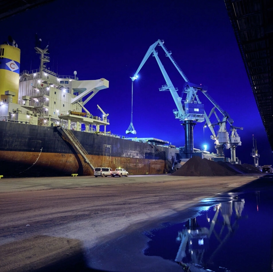 PORT LOGISTICS kwh logistics