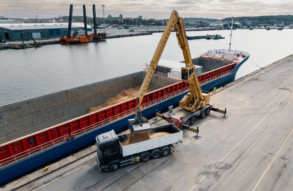 Sojarouhelaivan purku Turku kevÃ¤t 2024 _10___small_jpg